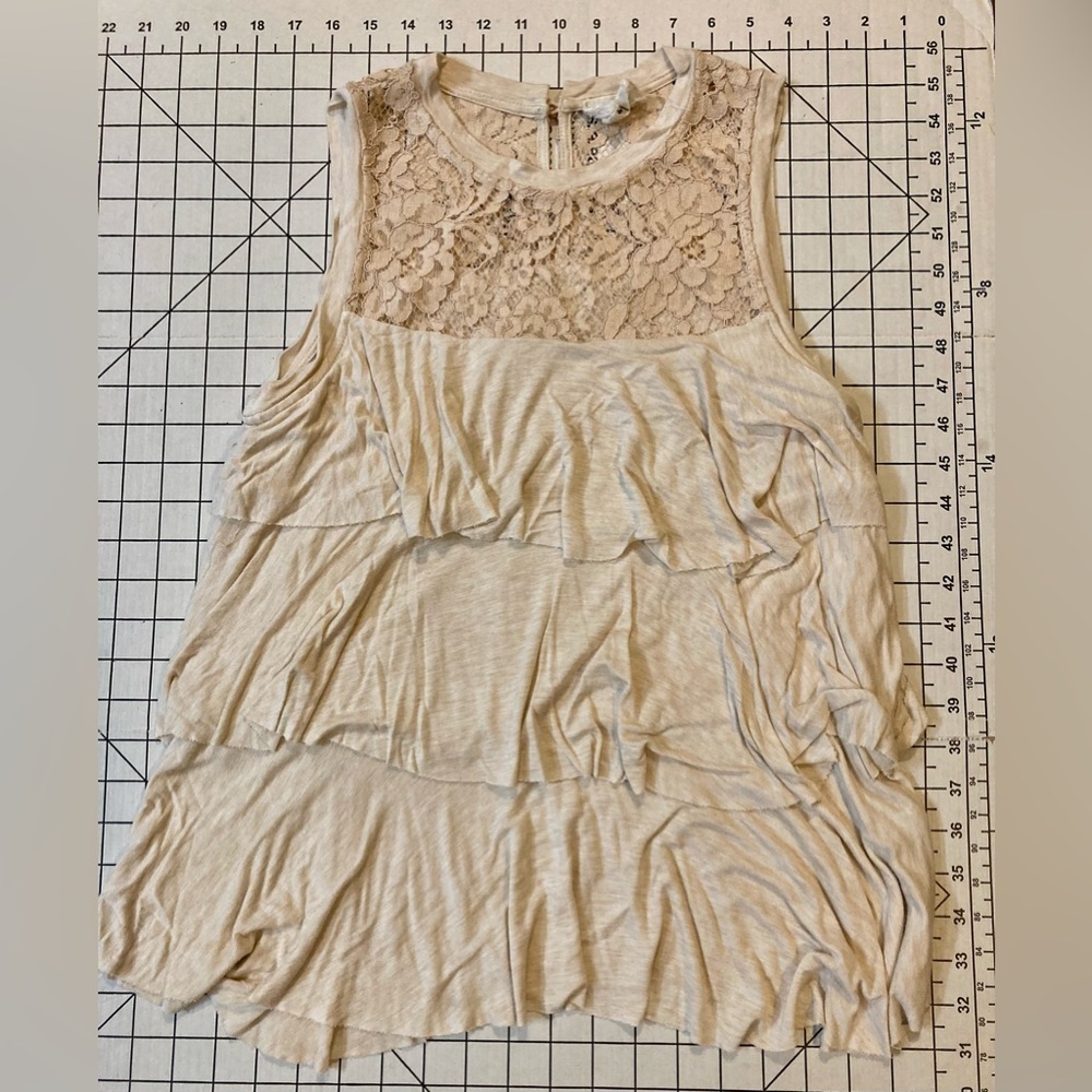 Anthropologie Everleigh Women’s Size Small Crochet and Ruffles Cream Tank Top